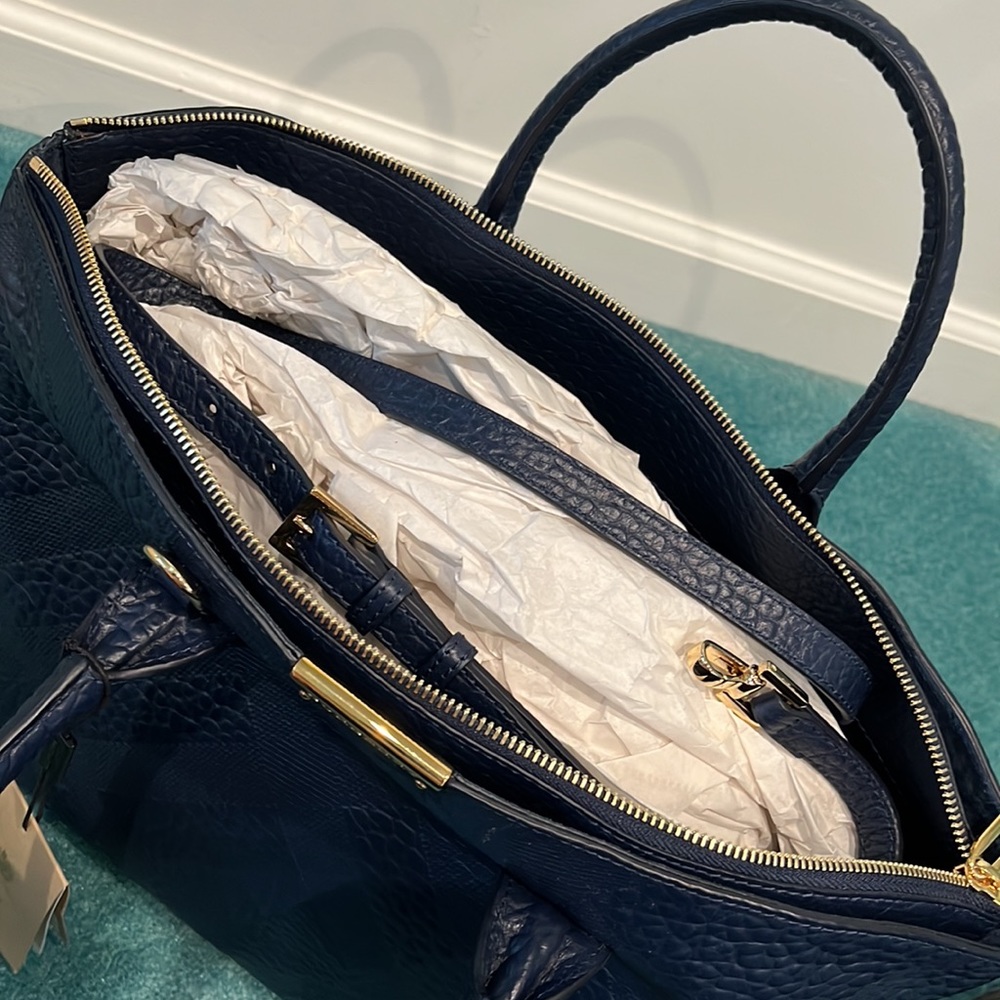 Brand New Burberry Blue Tote Bag - Picture 7 of 11